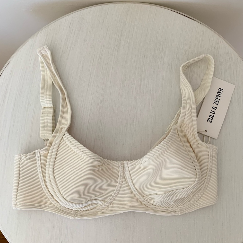 Zulu & Zephyr Bra Cup Bikini Top, US Size 10, Coconut